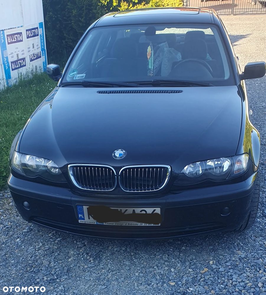 BMW Seria 3 318i - 4