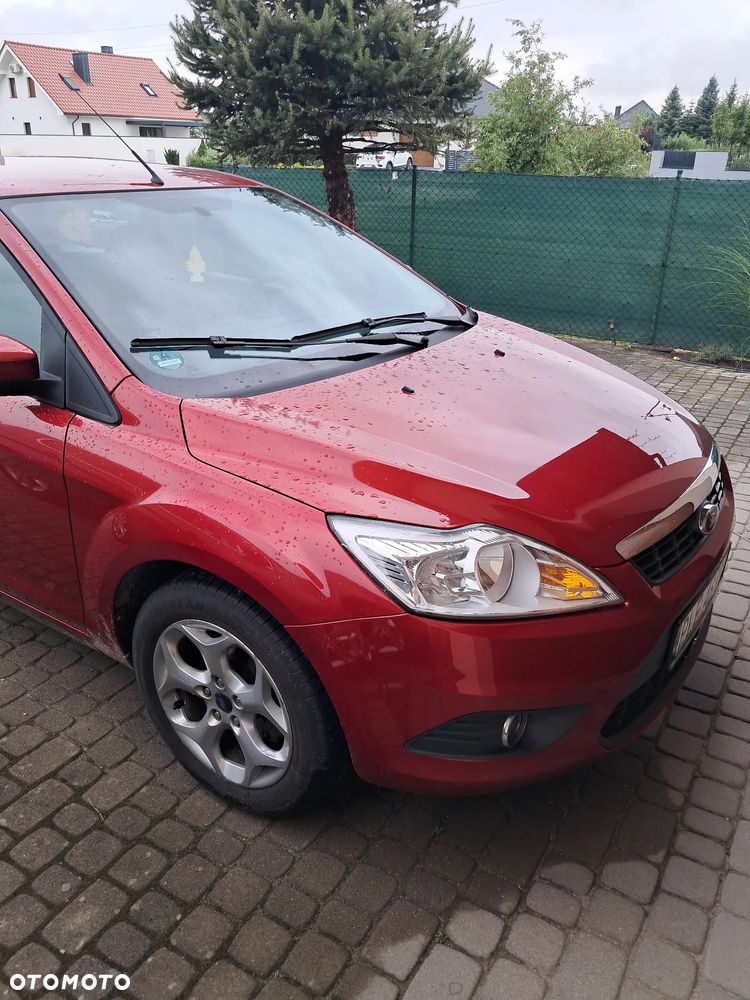 Ford Focus ver-1-6-comfort - 9