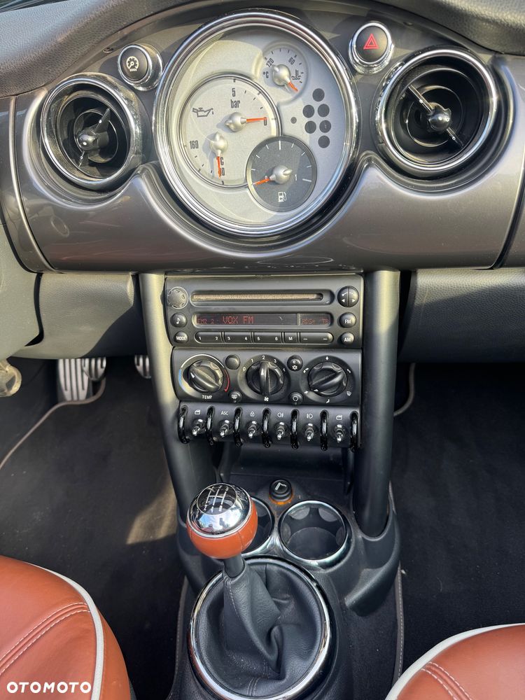 MINI Cooper Standard - 18