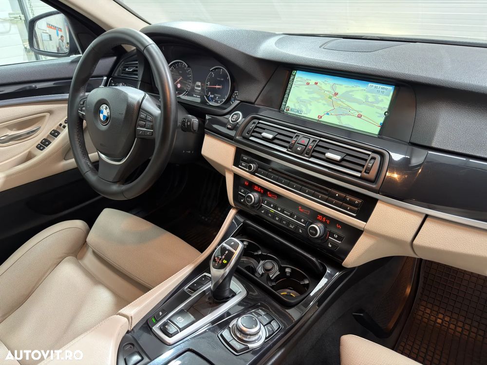 BMW Seria 5 520d Aut. - 14