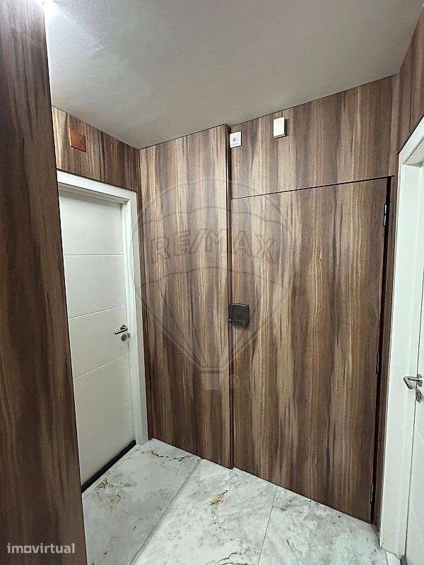 Apartamento T1 para arrendamento - Grande imagem: 3/12