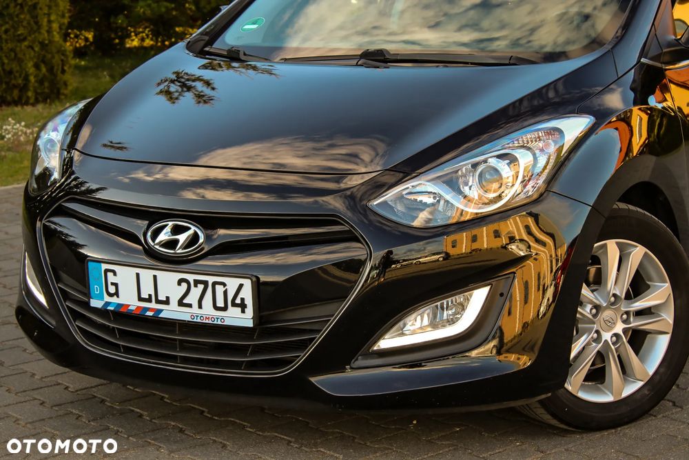 Hyundai i30 i30cw 1.4 Fifa World Cup Edition - 6