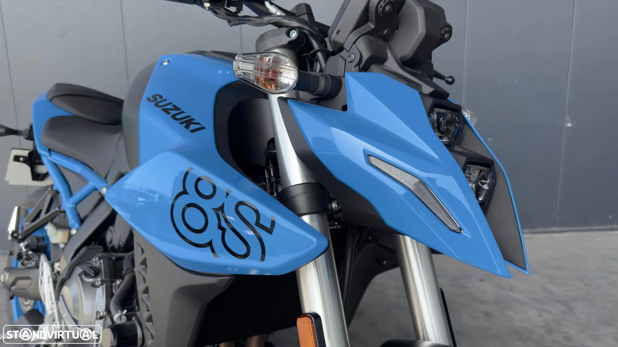 Suzuki GSX 8S - 8