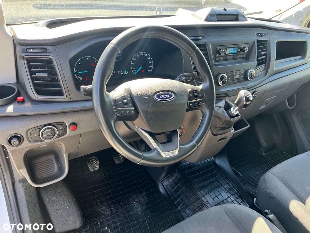Ford Transit - 23