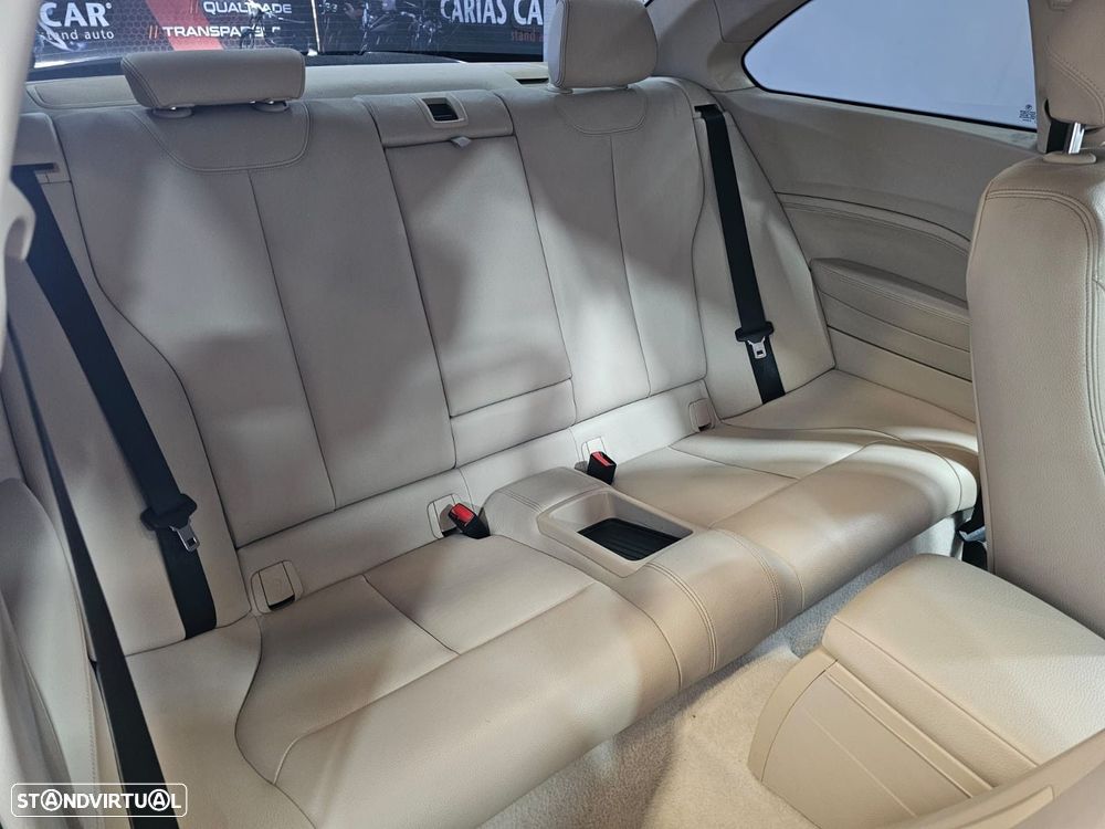BMW 220 - 13