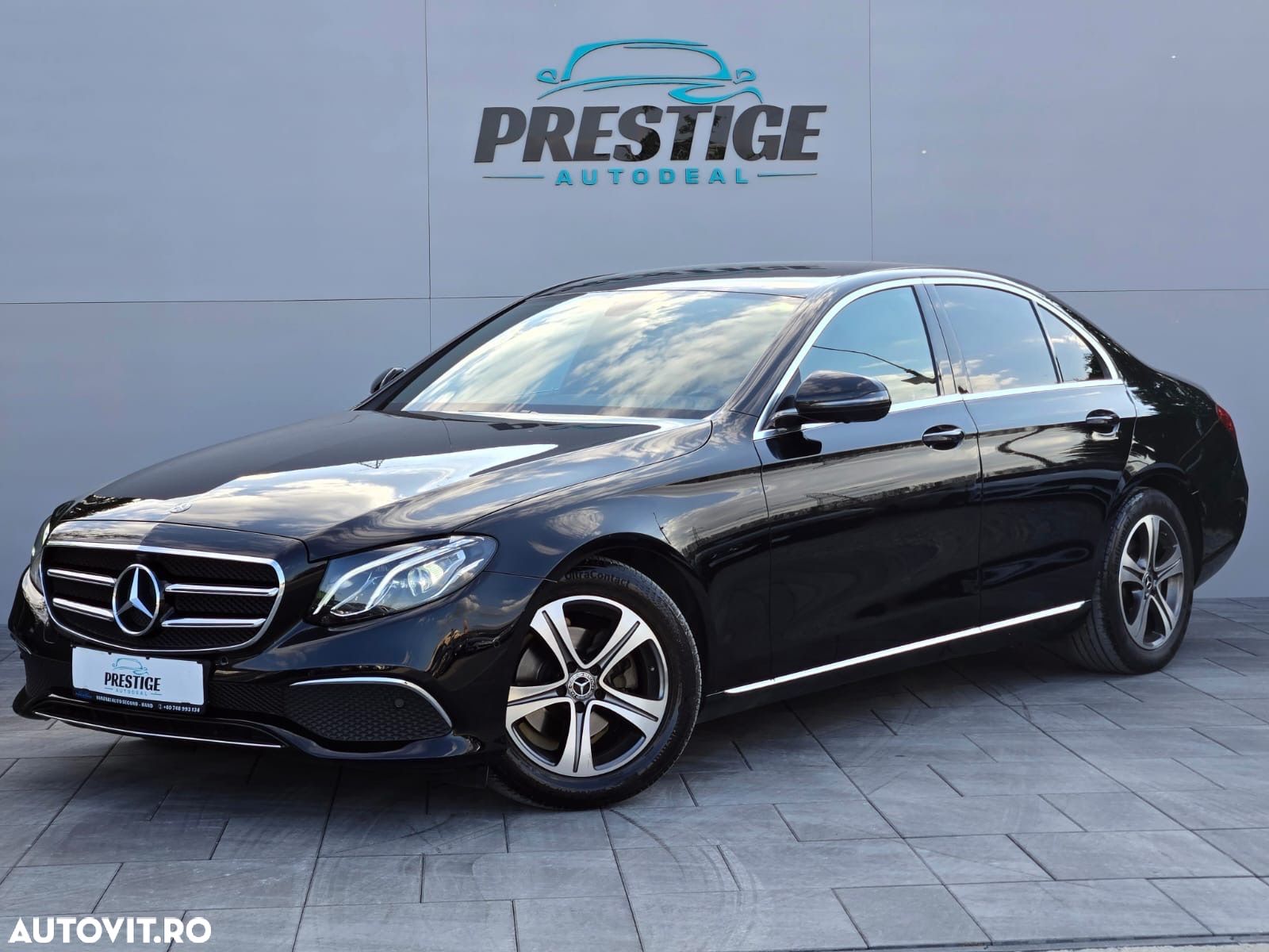 Mercedes-Benz E 220 d 9G-TRONIC Exclusive - 1