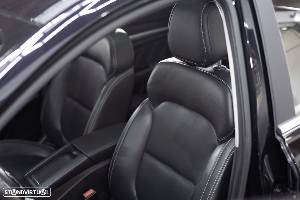 MG ZS EV 44.5 kWh Luxury - 19