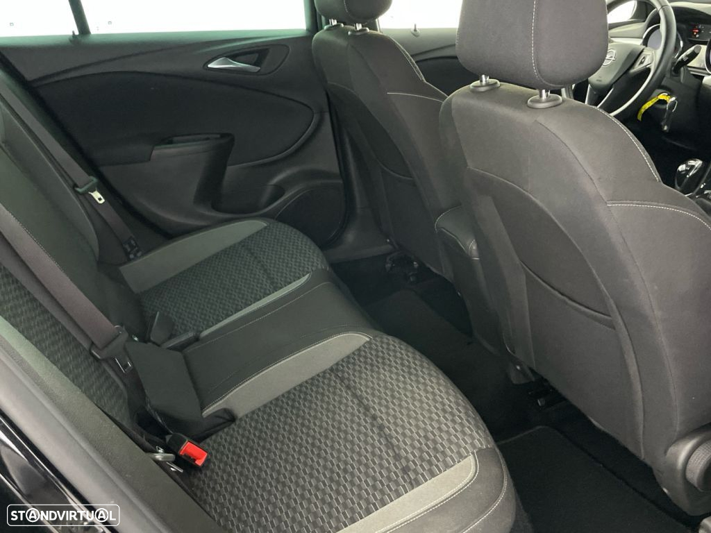 Opel Astra Sports Tourer 1.2 T GS Line S/S - 25