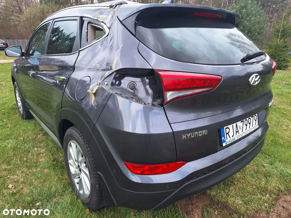 Hyundai Tucson - 8