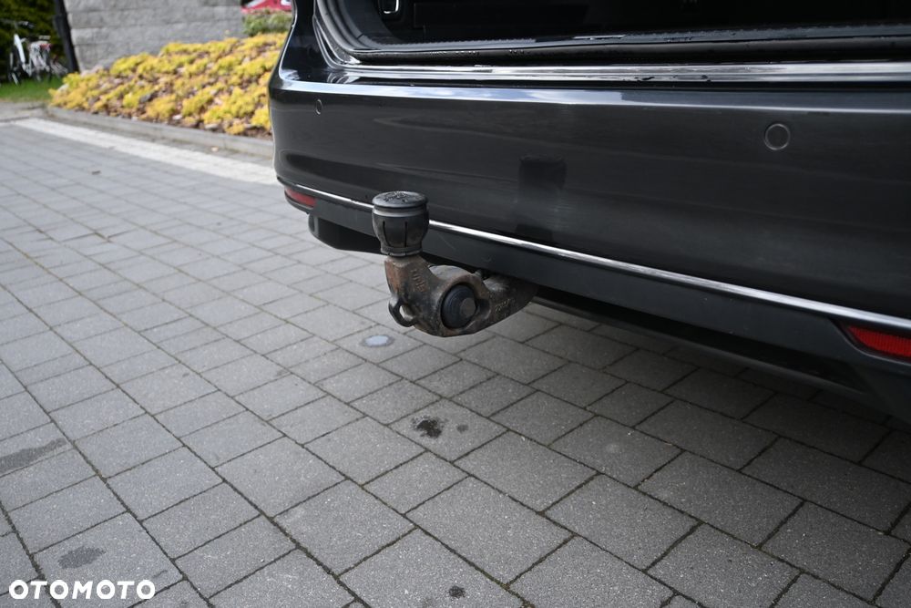 Volkswagen Passat 2.0 TDI SCR DSG Business - 36