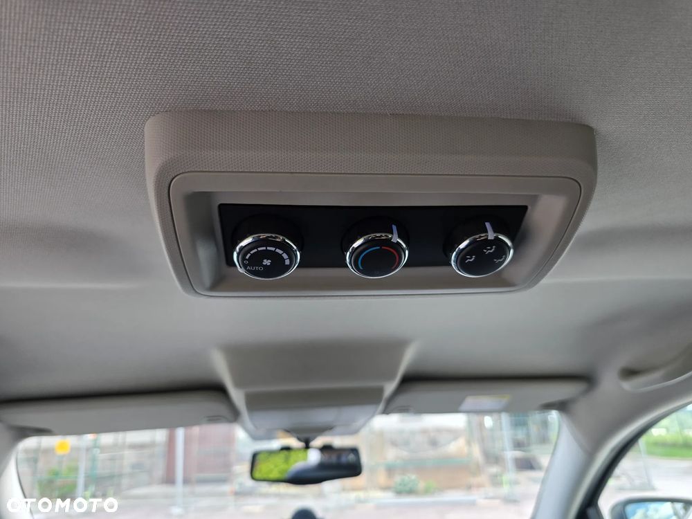 Fiat Freemont 2.0 Multijet 16V DPF Automatik Allrad Black Code - 26