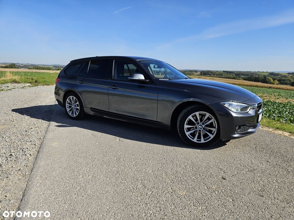 BMW Seria 3 320d - 4
