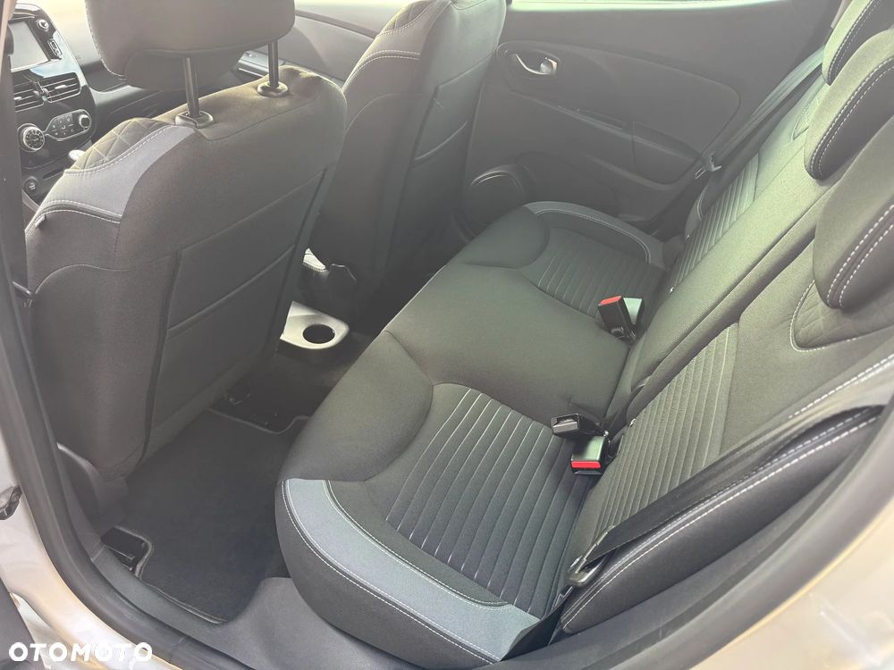 Renault Clio 1.5 dCi Energy Limited - 17