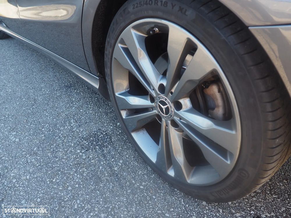 Mercedes-Benz CLA 180 d 7G-DCT - 7