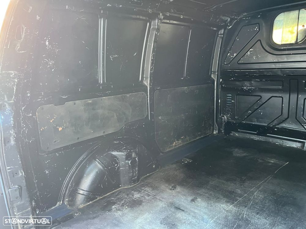 Mercedes-Benz Vito 110 2.2 CDi/30 - 10