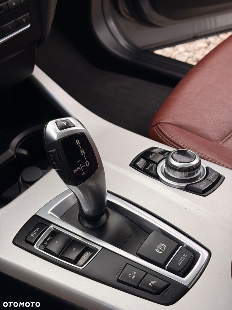BMW X3 xDrive20d - 10