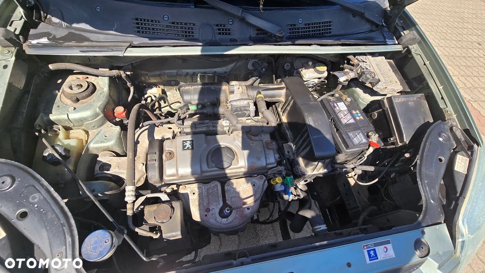 Peugeot Partner Kombi 75 Filou - 22