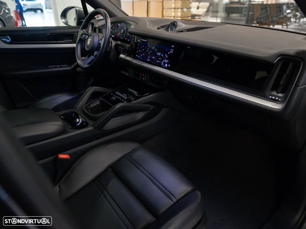 Porsche Cayenne E-Hybrid - 25