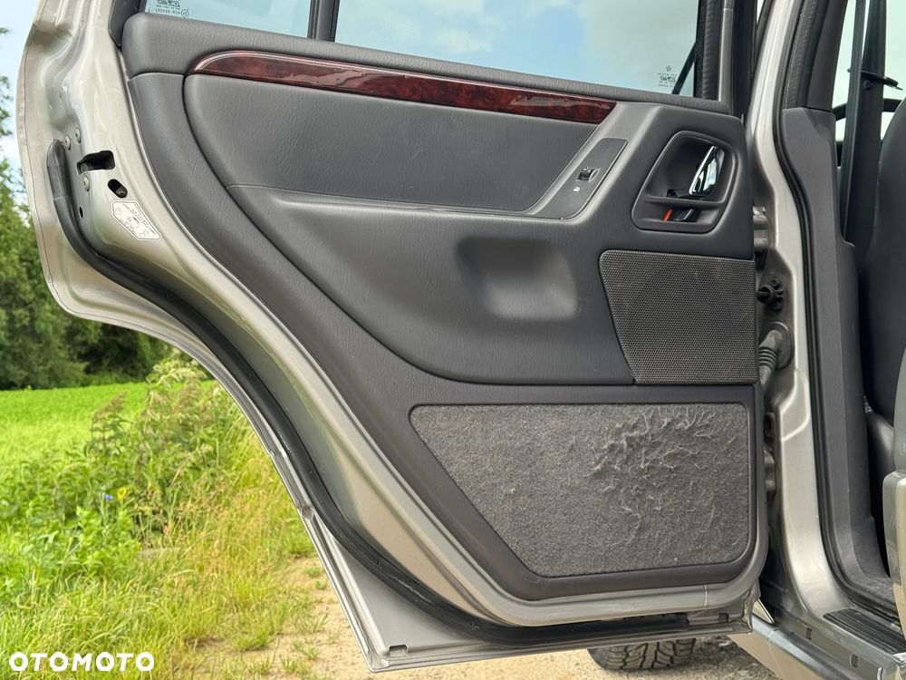 Jeep Grand Cherokee 4.7 Limited - 19