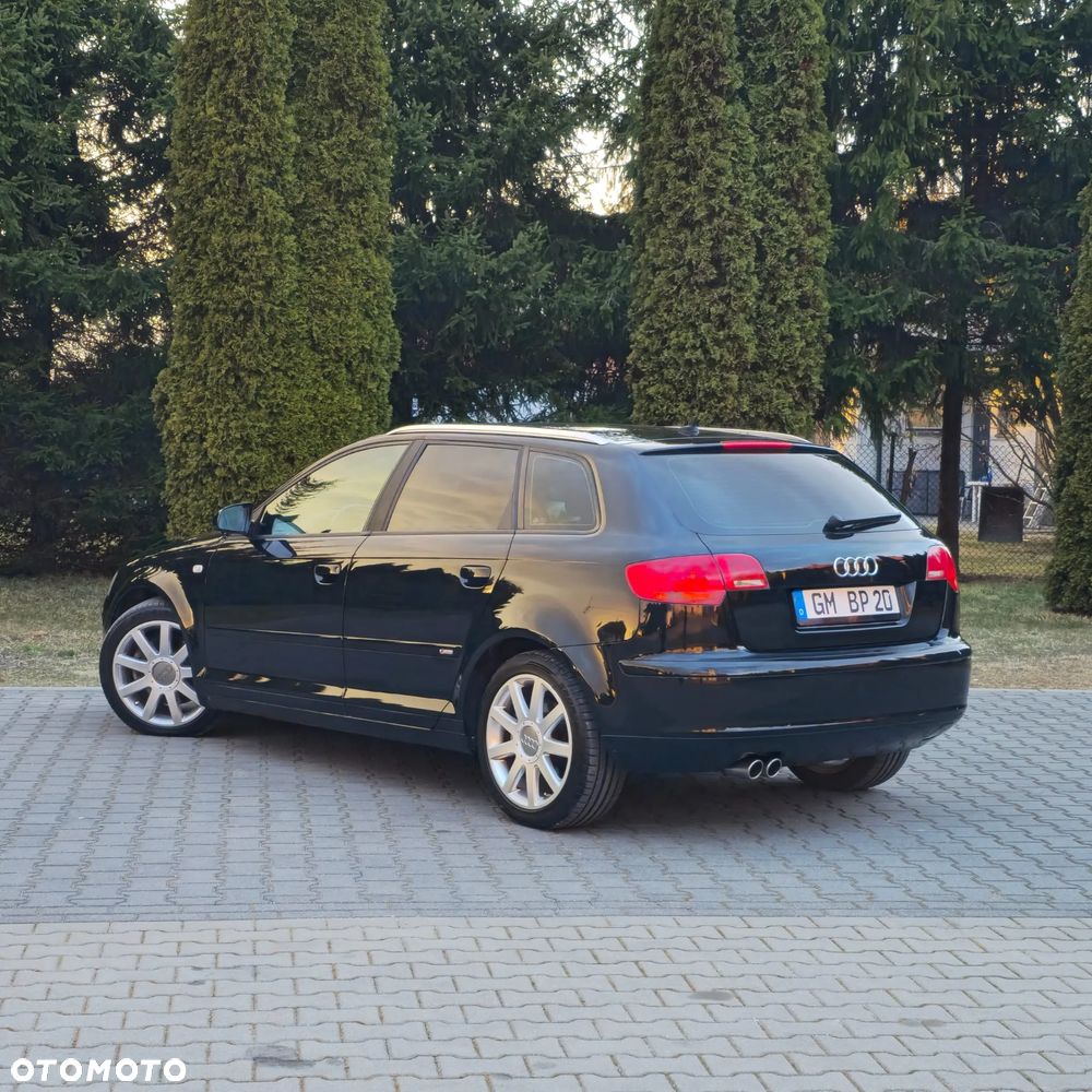 Audi A3 Sportback 2.0 TDI DPF S line Sportpaket - 14