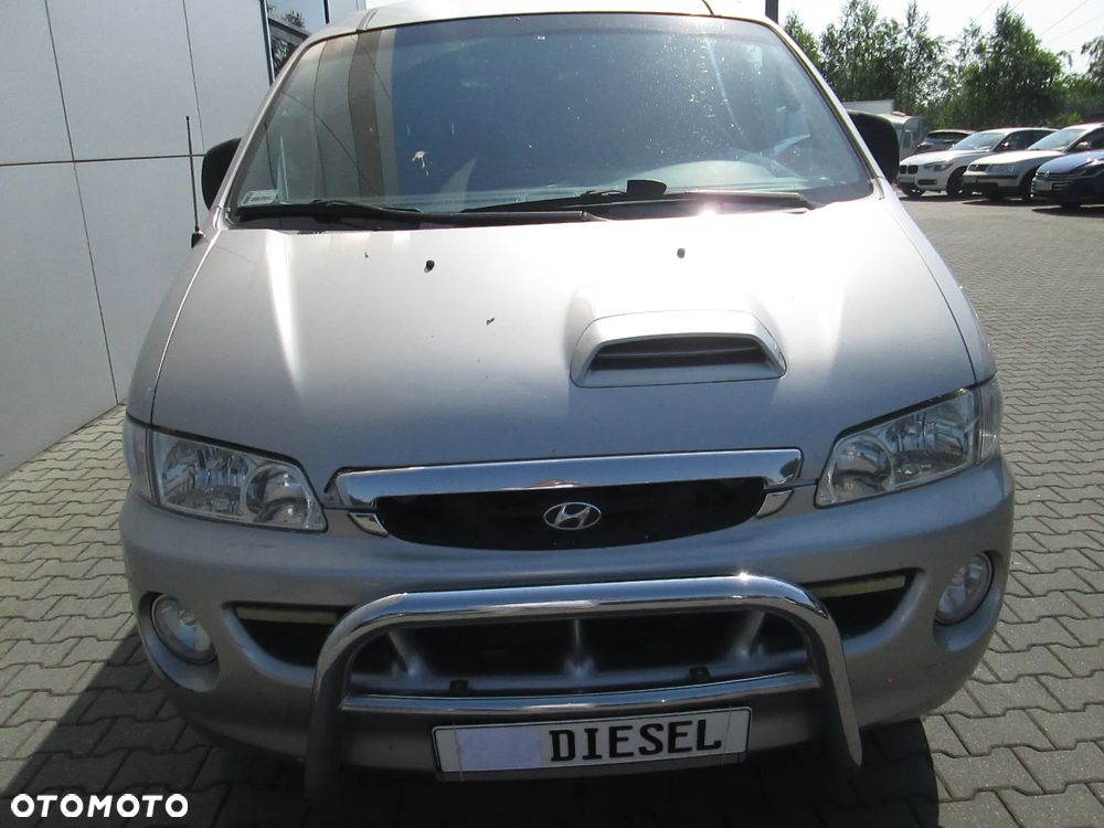 Hyundai H-1 - 9