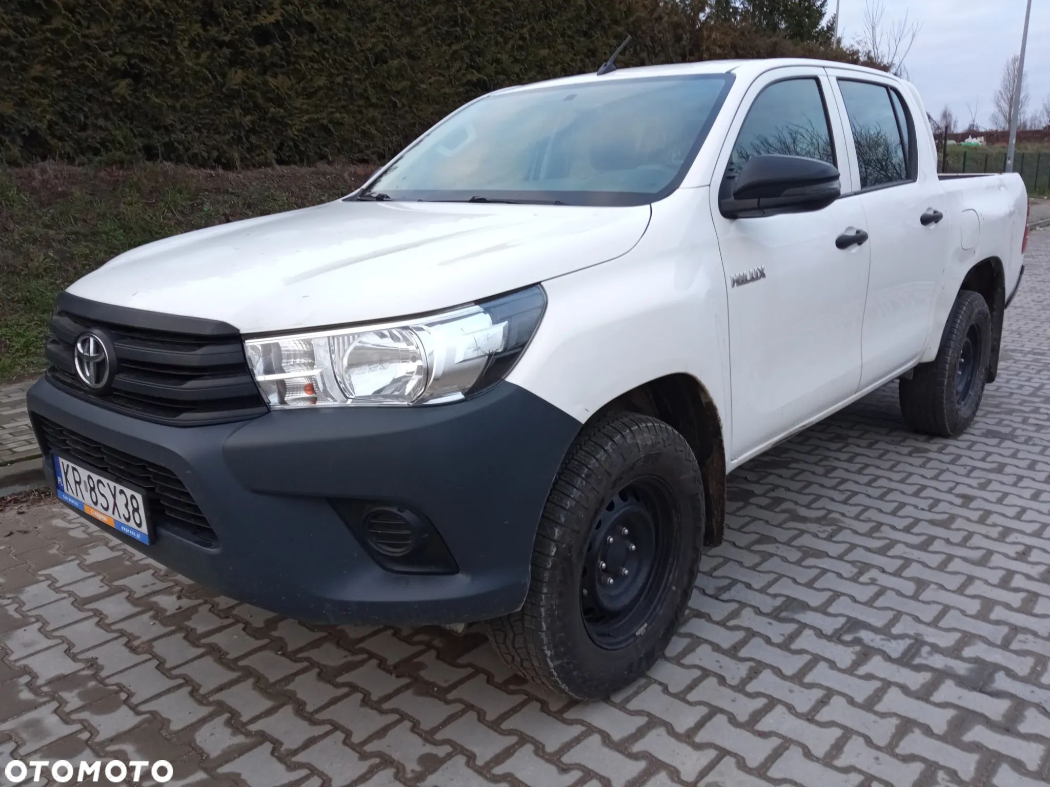Toyota Hilux 2.4 D-4D Double Cab DLX 4x4