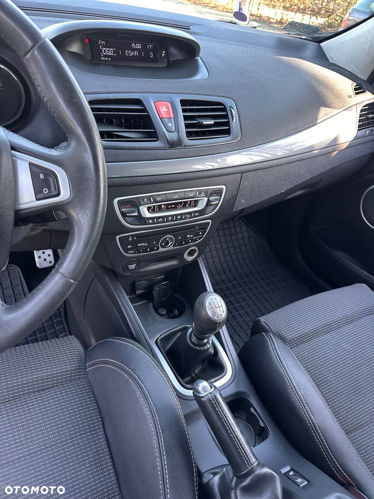 Renault Megane 1.9 dCi FAP Dynamique - 11