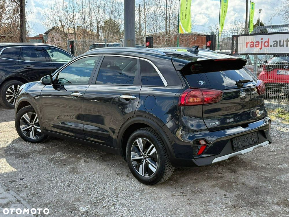 Kia Niro 1.6 GDI Hybrid M - 18