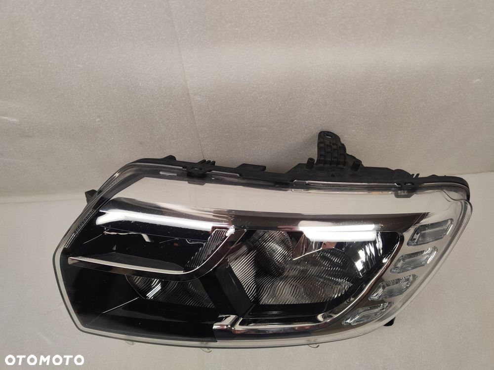 dacia sandero i zw z led lampa lewy przód 260605665r, 90114430 - 6