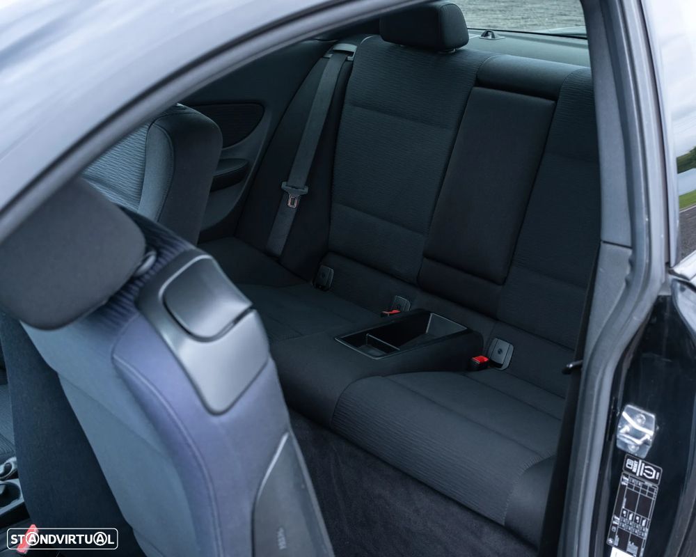 BMW 118 d - 11
