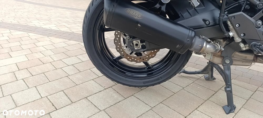 Kawasaki Versys 1000 - 25