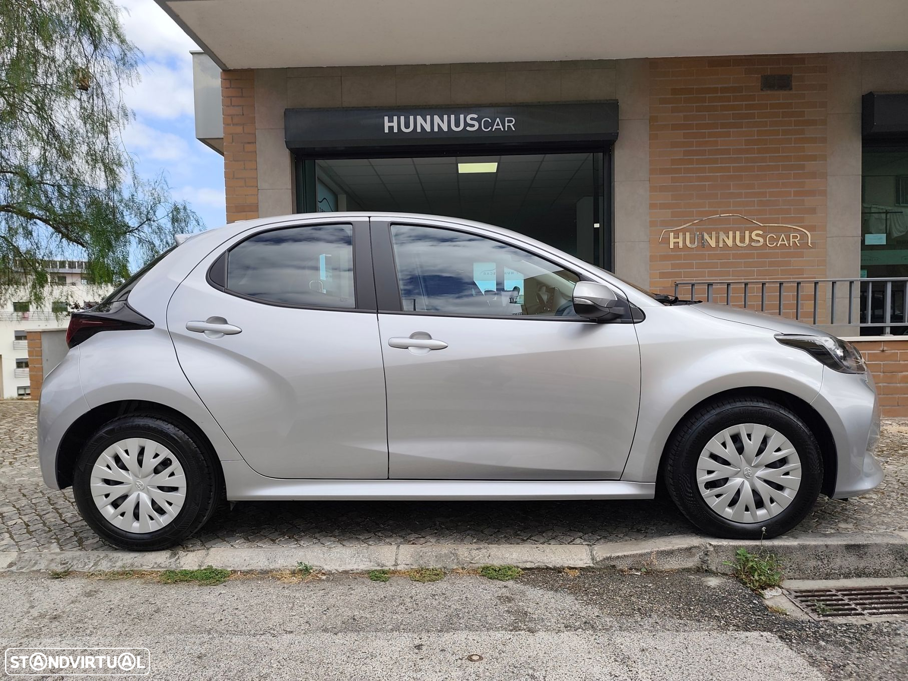 Toyota Yaris - 16