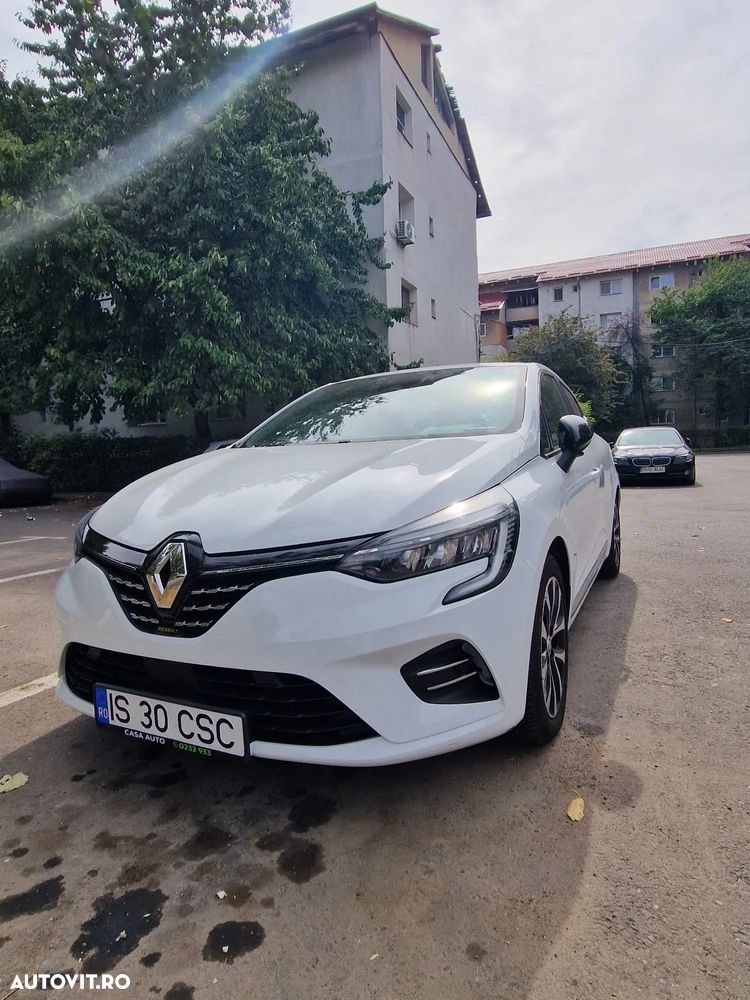Renault Clio V E-Tech 145 Techno - 2