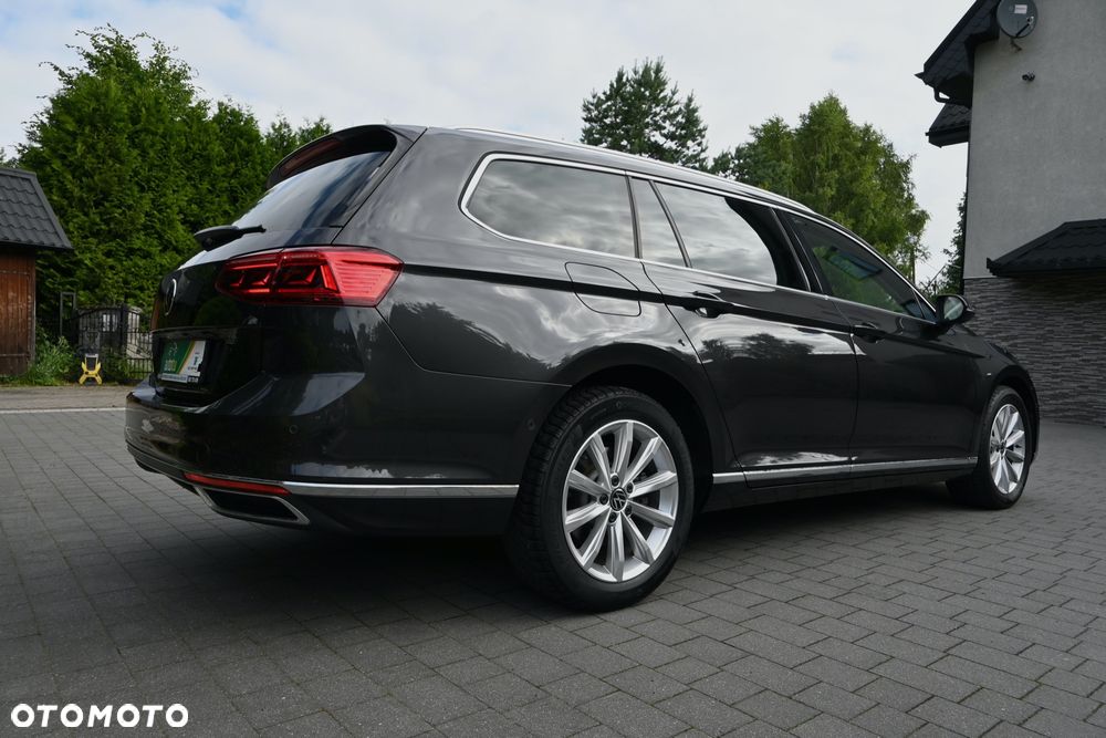 Volkswagen Passat 2.0 TDI SCR DSG Business - 8
