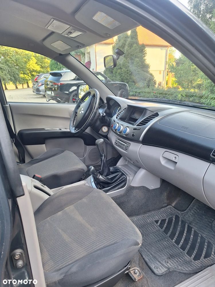 Mitsubishi L200 2.5 DID Instyle HP - 6