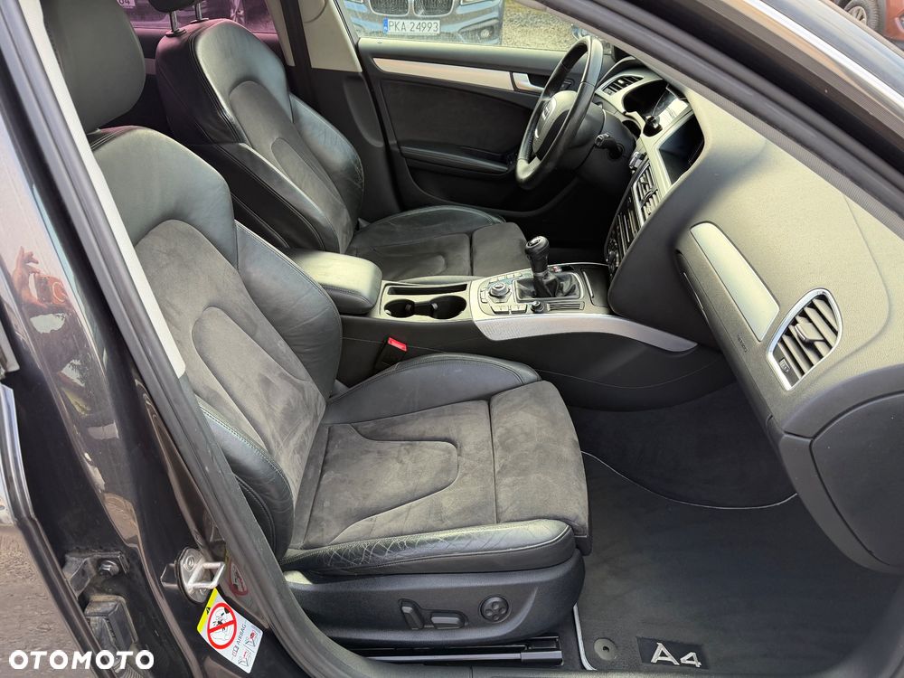 Audi A4 Limousine - 29