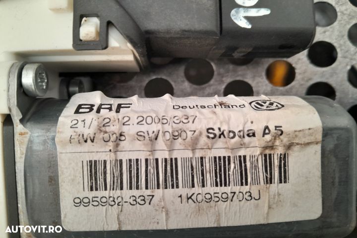 Motoras macara geam spate stanga 1K0959703J Skoda Octavia 2  [din 200 - 4