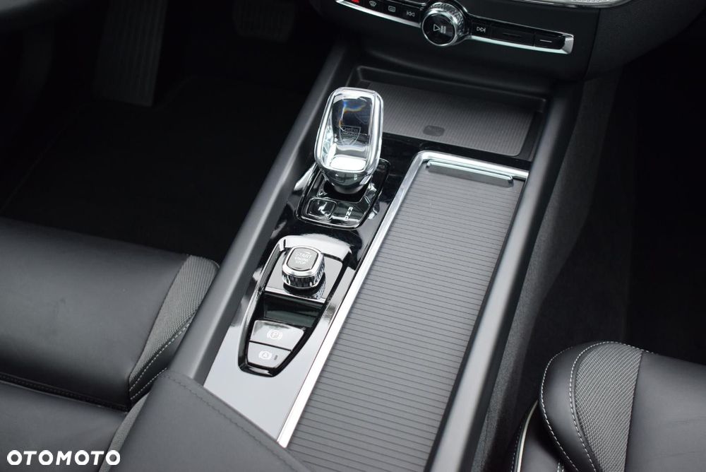 Volvo XC 60 - 18