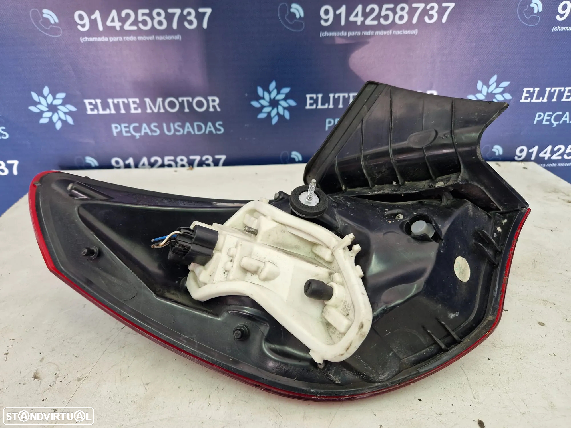 Farolins usados OPEL ASTRA J 5 PORTAS CARRO farolim - 8