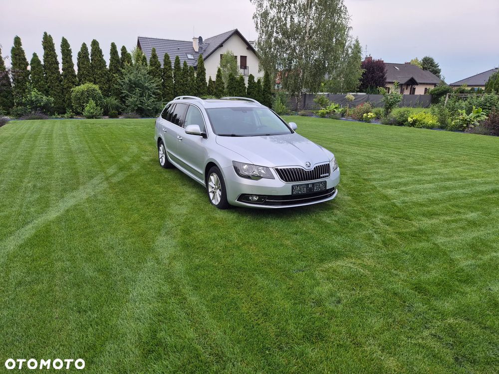 Skoda Superb 1.6 TDI Active Greenline - 1