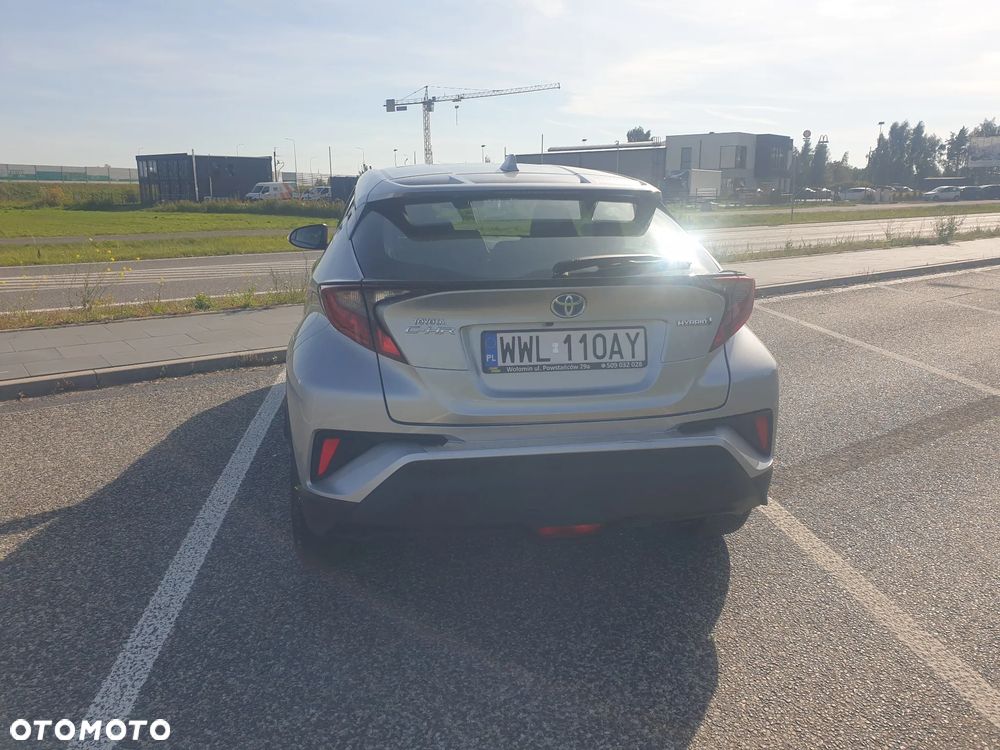 Toyota C-HR Business-Edition - 33