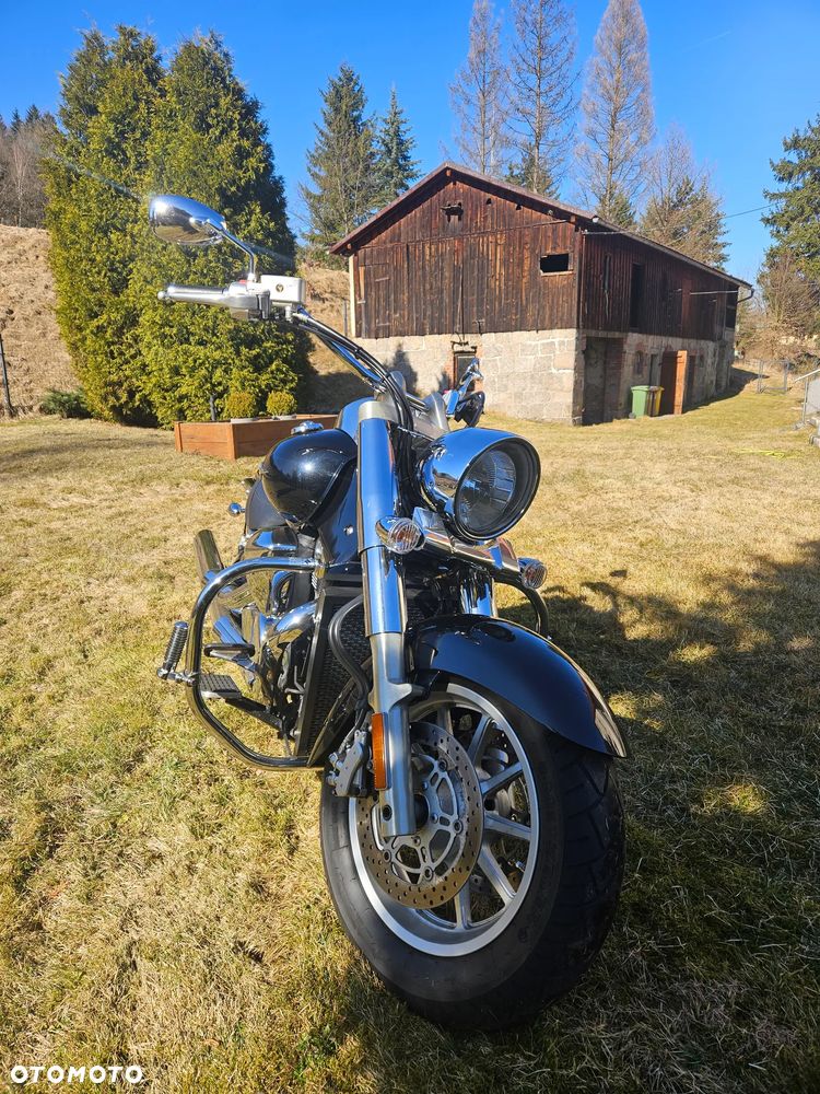 Suzuki Boulevard - 5