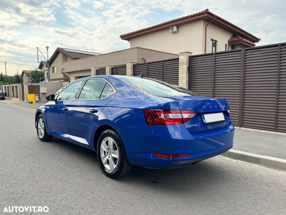 Skoda Superb 1.5 TSI DSG Ambition - 5