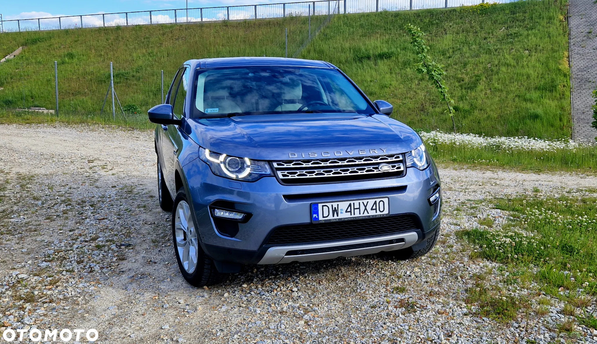 Land Rover Discovery Sport 2.0 D180 HSE - 11