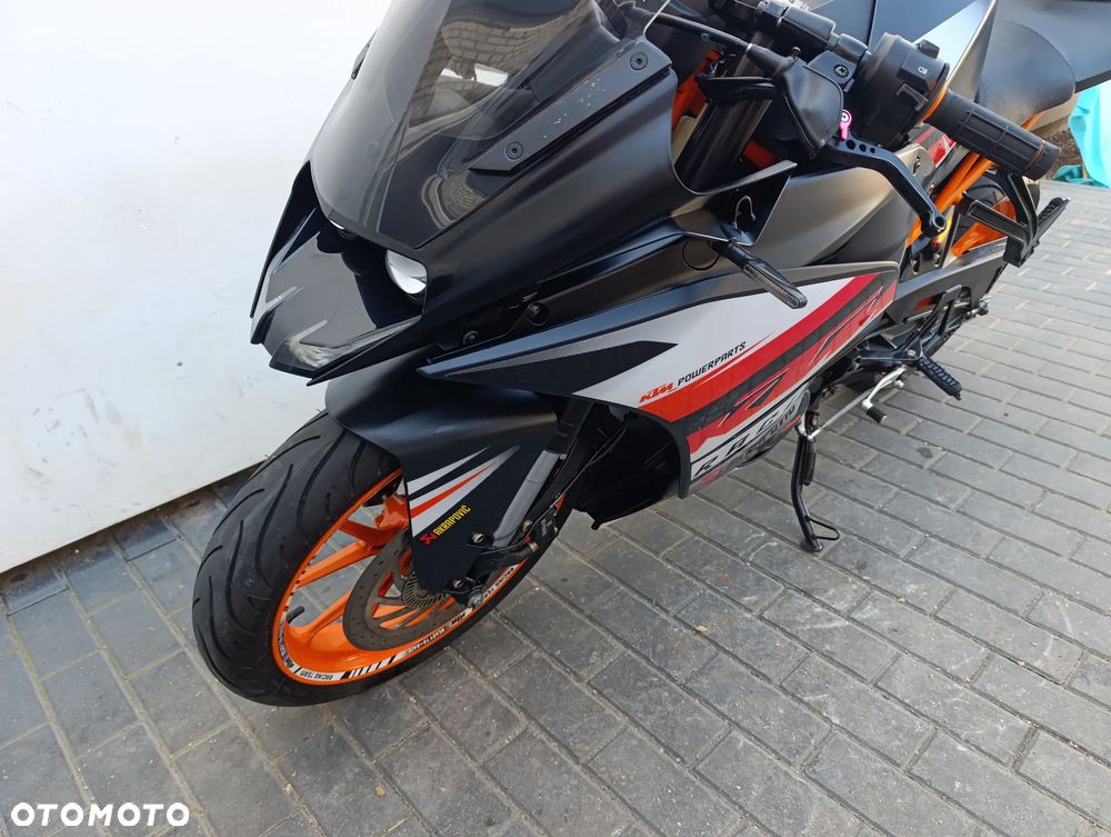 KTM RC 125 - 10