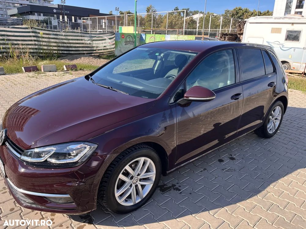 Volkswagen Golf 1.6 TDI DSG Highline - 1