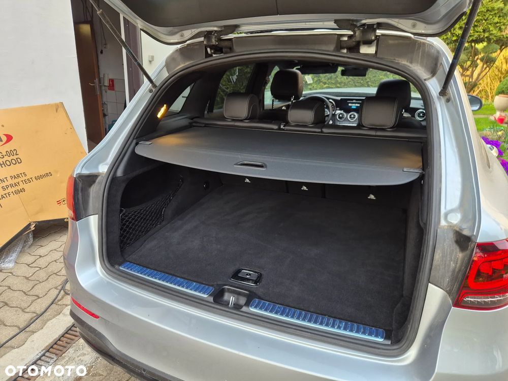 Mercedes-Benz GLC - 23