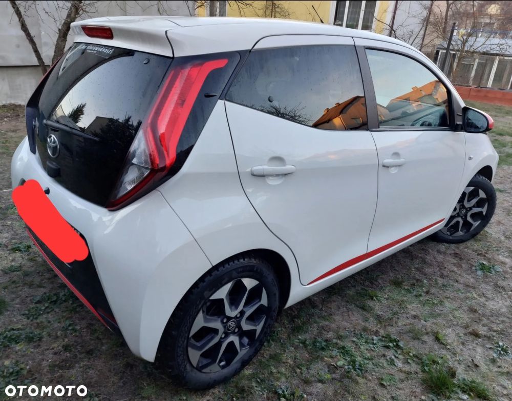 Toyota Aygo x - 3