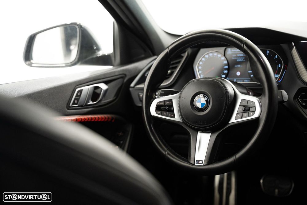 BMW 116 d Pack Desportivo M Auto - 8