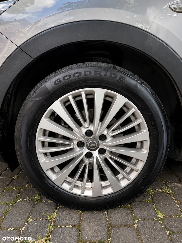 Opel Grandland X 1.2 T GPF Design Line S&S - 17